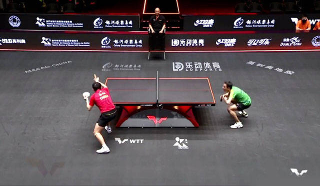  蓝鹰军团逆境翻盘，欧联资格重燃希望  