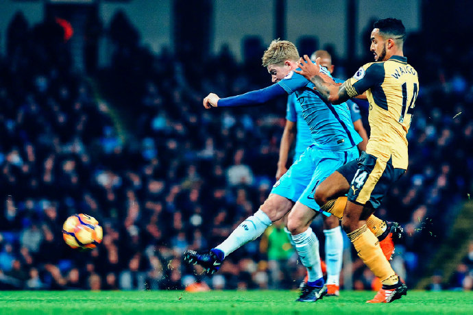  纽卡斯尔联主场大胜埃弗顿巩固欧战席位